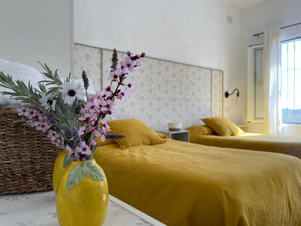 Cortijo Huerta Galindo Guest House Alanís Екстериор снимка