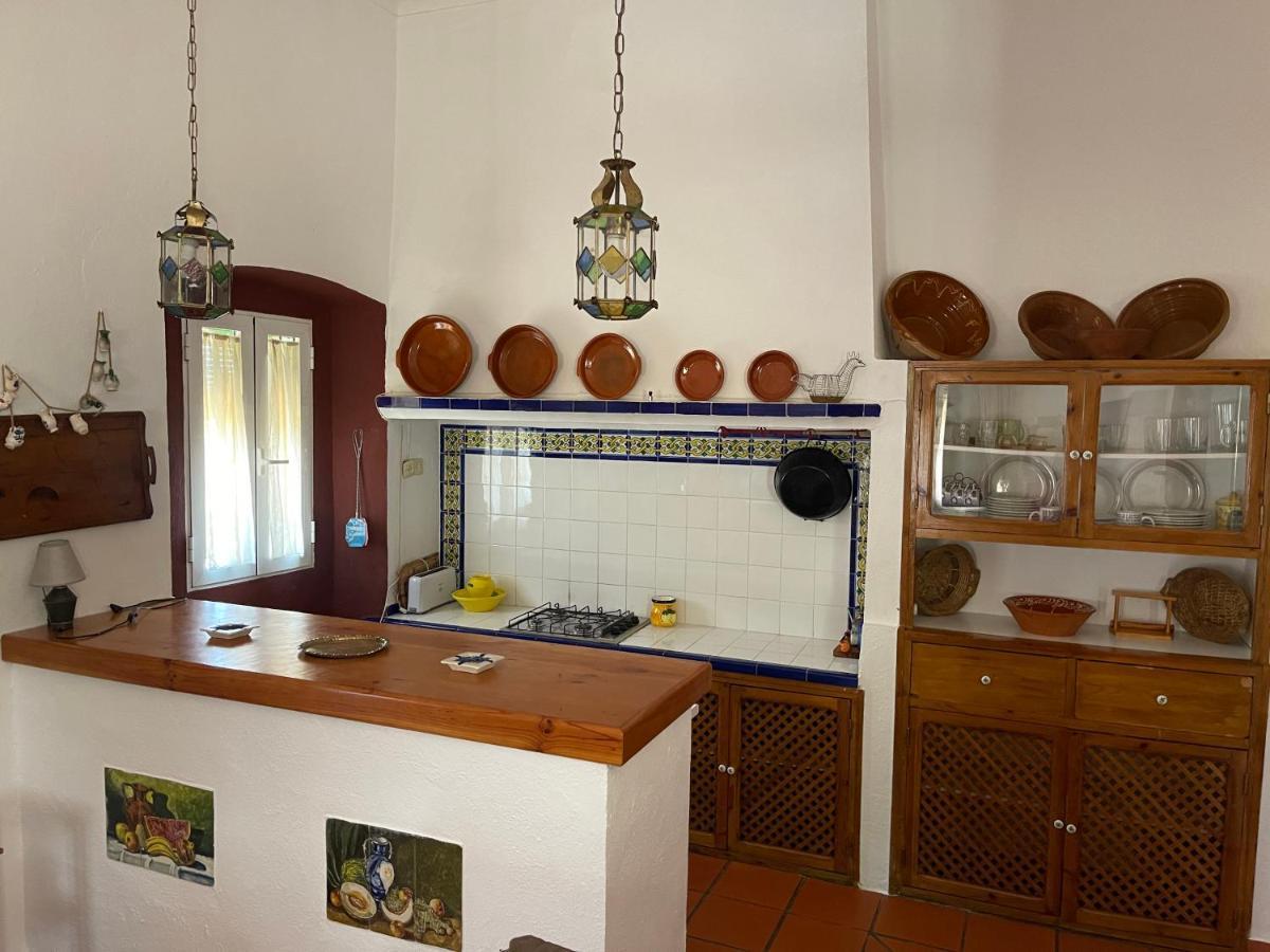 Cortijo Huerta Galindo Guest House Alanís Екстериор снимка